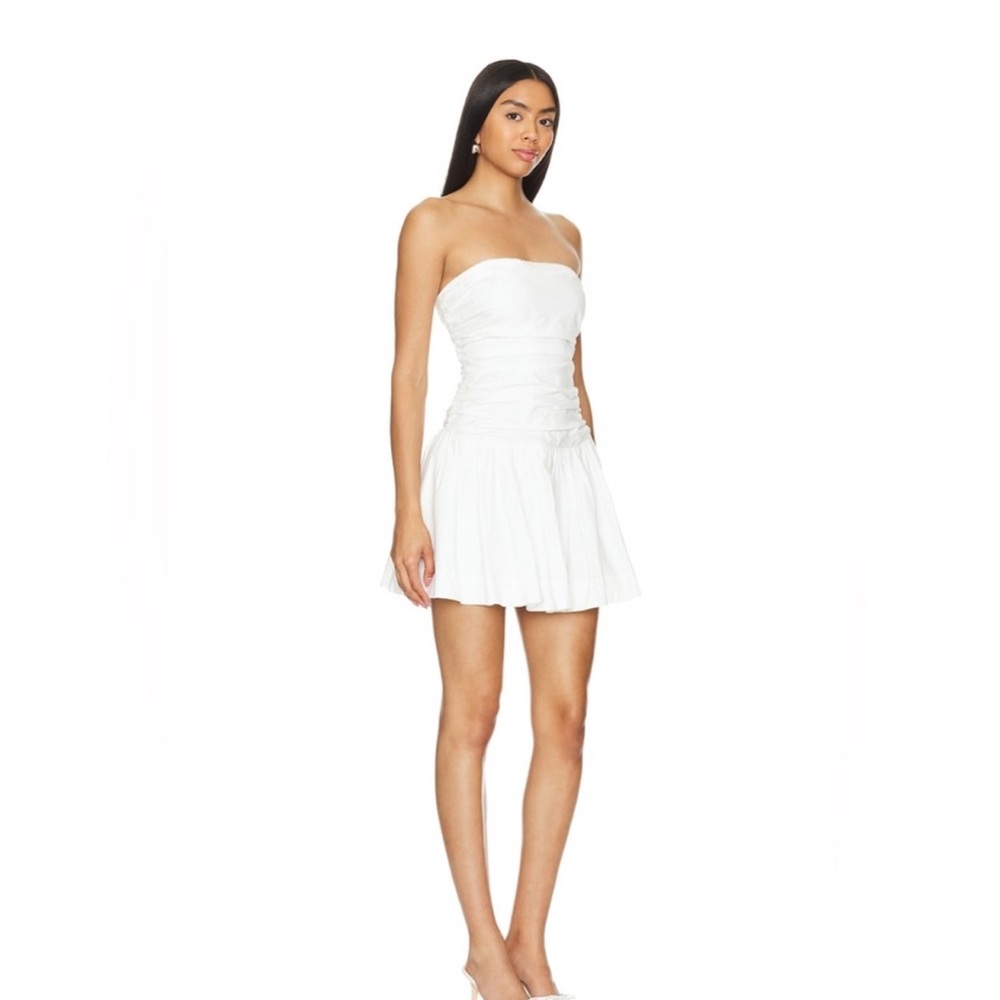 Nia Currant White Strapless mini Dress